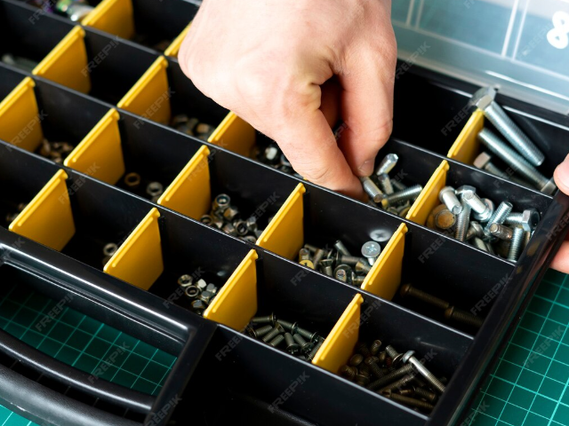 Do Different Fastener Materials Affect Their Application Scenarios?